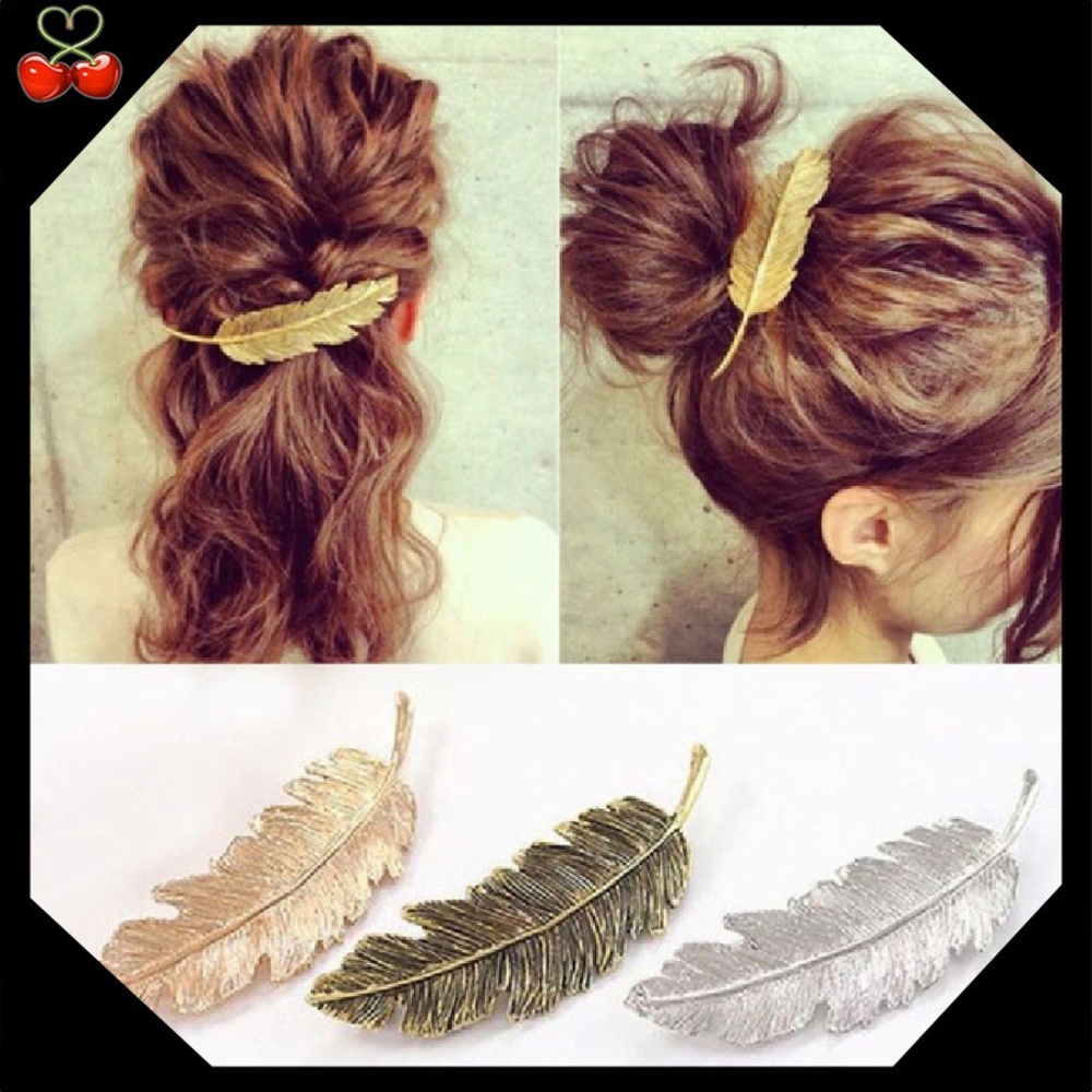 🍒2/$25 UNIQUE Feather Barrette Piece